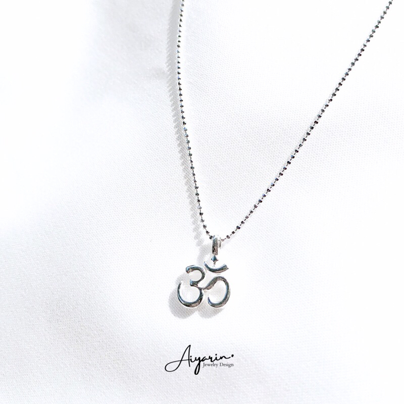 AYRD | OHM PENDANT จี้อักขระ"โอม"เงินเเท้925 มหาเทพประทานความสำเร็จ