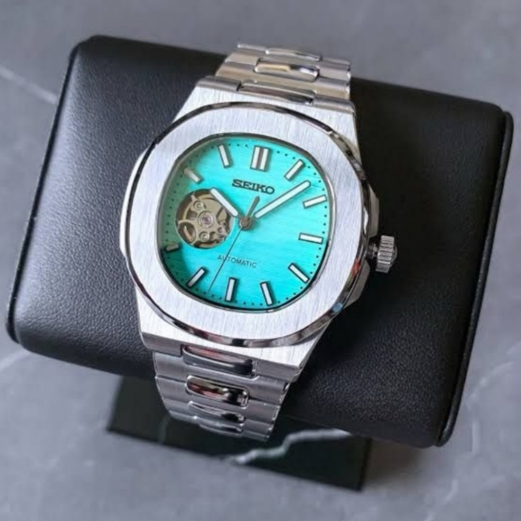 Seiko Nautilus 5711 เฉพาะ Tiffany Dial