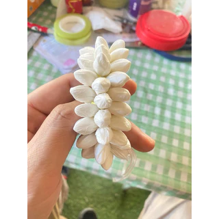 มาลัยรัดผม มาลัยรัดเกล้า 3แถว 60 บาท รัดเกล้า