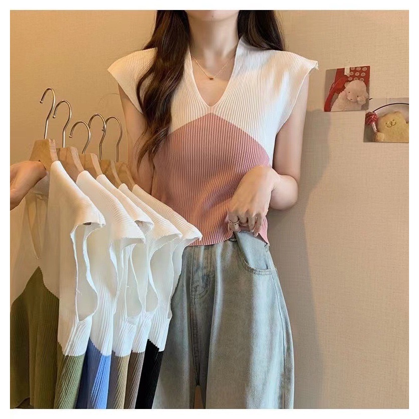(พร้อมส่ง/ใหม่#09006)เสิ้อกล้ามไหมพรมคอวี สายเดี่ยว แขนกุด เสื้อไหมพรม สไตล์เกาหลีทรงเกาะอกเซ็กซี่