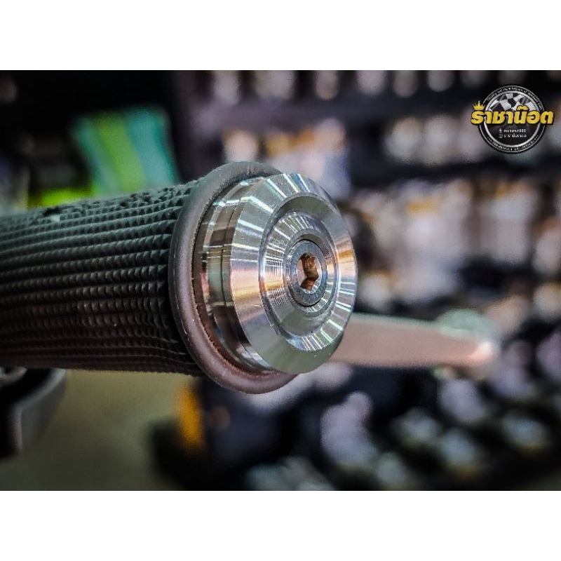 อุดปลายแฮนด์ Wave/aerox/Nmax/sonic/fino-กลึงมือ ลายจี้ร่อง(ราคาต่อ 1 คู่)