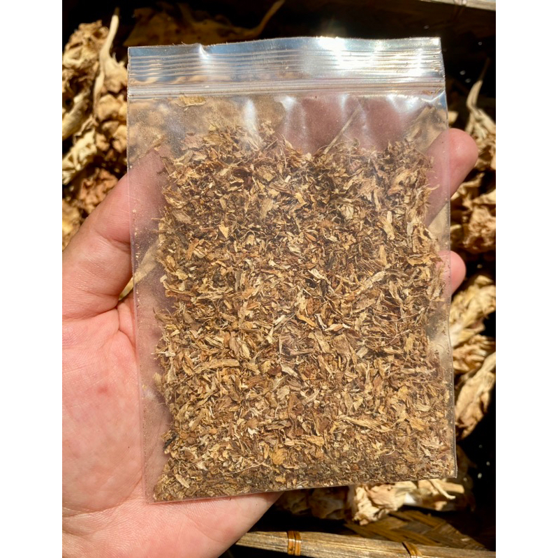 มวลสารในการทำวัตถุมงคล ว่านดอกทอง  ว่านดอกทองล้วน ผงว่านดอกทองแบบหยาบ ดอกรักซ้อนม่วงบดหยาบ ขนาด 10 กรัม