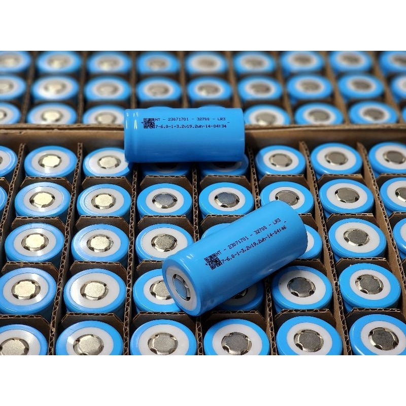 แบตเตอรี่ 6000mah. ลิเธียมฟอสเฟส 32700 (32650) Lifepo4 3.2V สินค้าพร้อมส่ง ของใหม่มือ1 (หัวเรียบ)