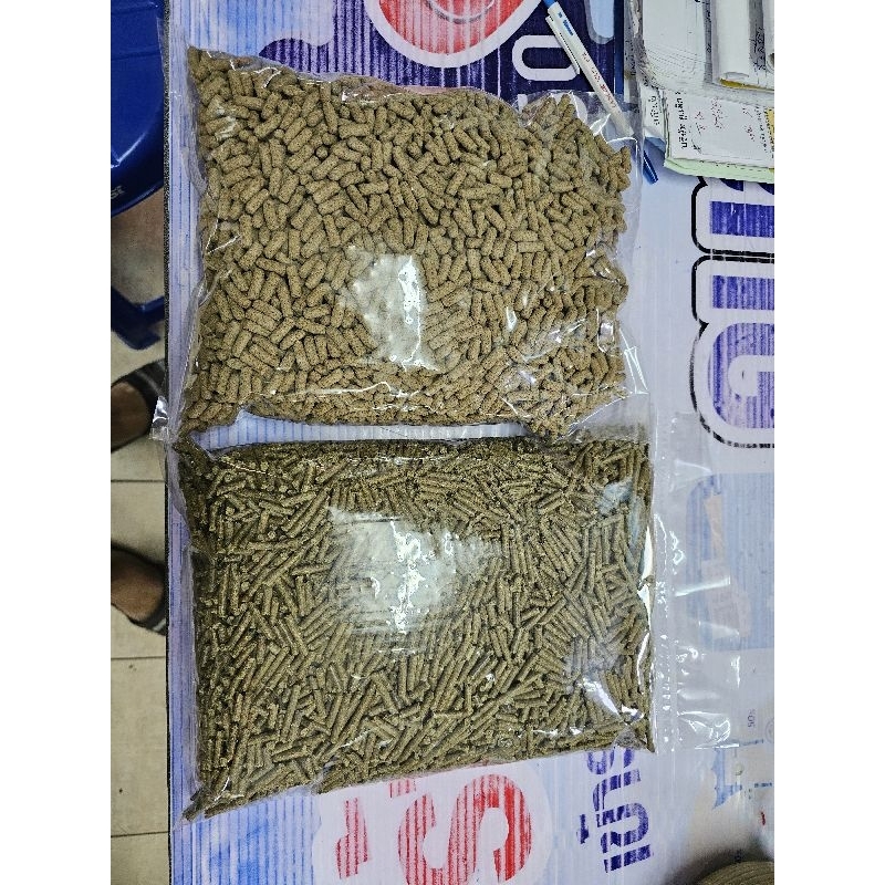 อาหารกระต่ายcbs203/ สมารท์ฮารต์ แบ่งขาย1กิโล สินค้าสดไหม่ สั่งเข้าทุกสัปดาห์