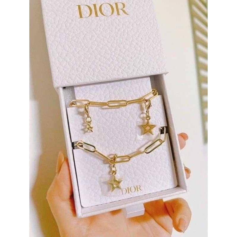 Dior gold phone charm (ที่ห้อยมือถือ+กล่อง)