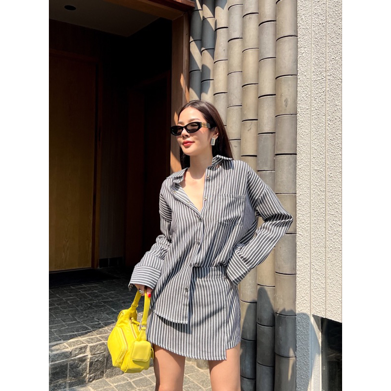 stripe04 เสื้อเชิ้ต oversized กระโปรง