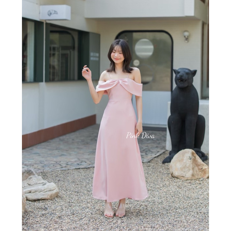 เดรสยาวโอบแขนทรงเอ #Everleighdress#K99 เดรสไปงานแต่ง งานหมั่น เพื่อนเจ้าสาว by Pink Diva