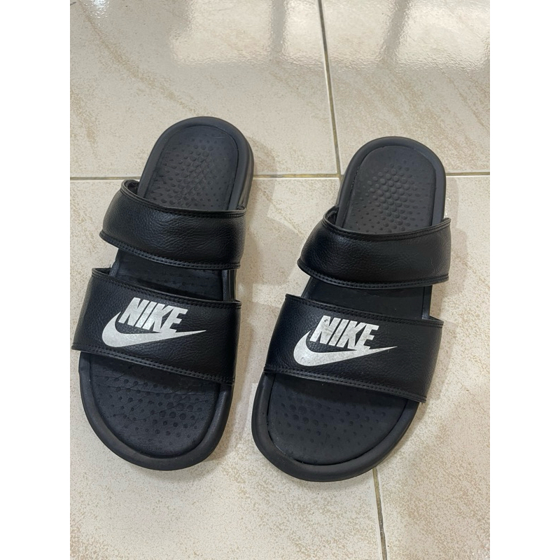 รองเท้าแตะ nike size 40
