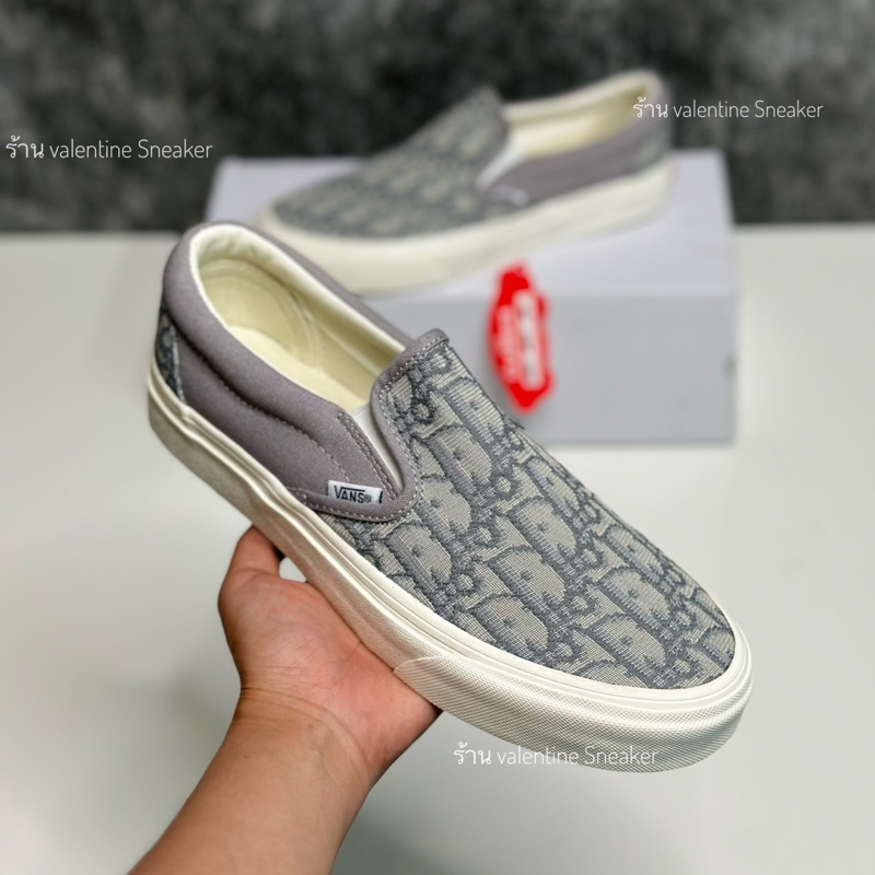 รองเท้าแบบ สวม V X Salip on งาน Hi_end100% สินค้าพร้อมกล่อง 36-45