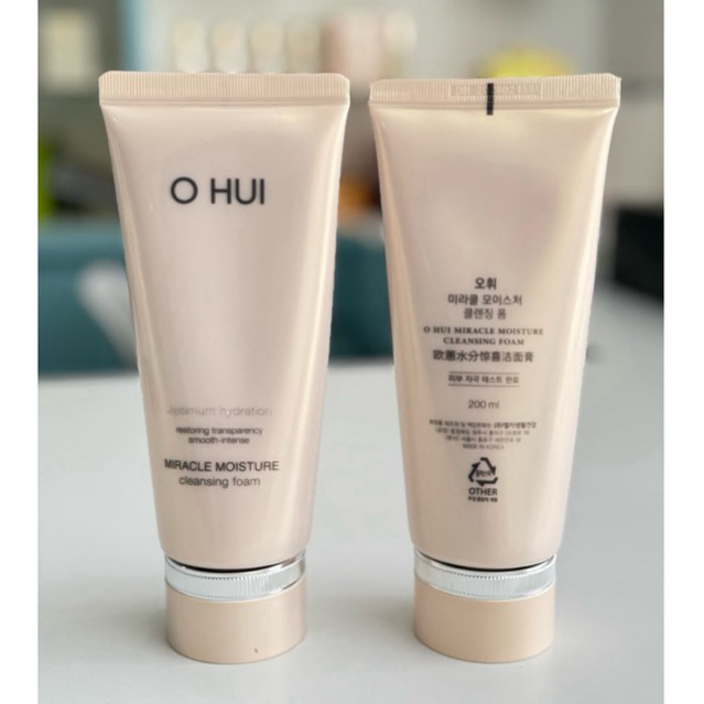 O HUI Miracle Moisture Cleansing Foam 200ml โฟมมอบความชุ่มชื้นให้ผิว
