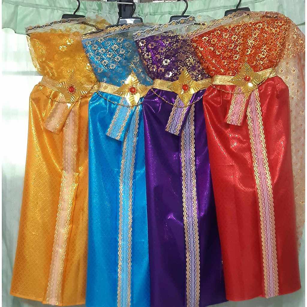 ชุดไทย (ใส่ไม้แขวน) ใช้ถวายแก้บน บูชา ใส่จริงไม่ได้