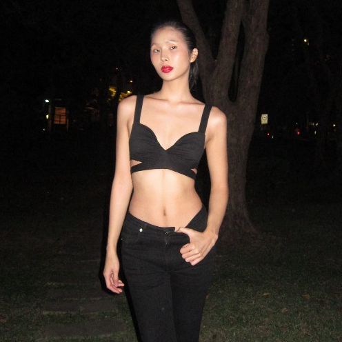 MOTTOM - Mandy เสื้อบราสายเดี่ยวแต่กระดุมคาด 2 เม็ด รูปที่ 4