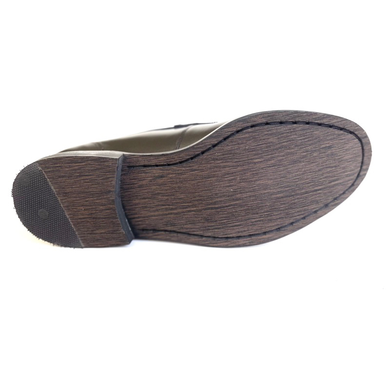 Classic Loafers เปลี่ยนไซส์ฟรี รองเท้าคัชชูหนังแท้ สีดำ พื้นขอบดำ ใส่ออกงาน งานพิธี หรือใส่ทำงาน