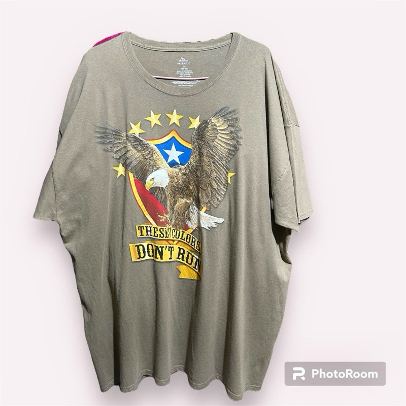 ส่งต่อเสื้อยืดวินเทจ สีน้ำตาล mocha mousse งานปีลึก made in hondurus งาน usa ของแทร่ ไม่มีตำหนิ