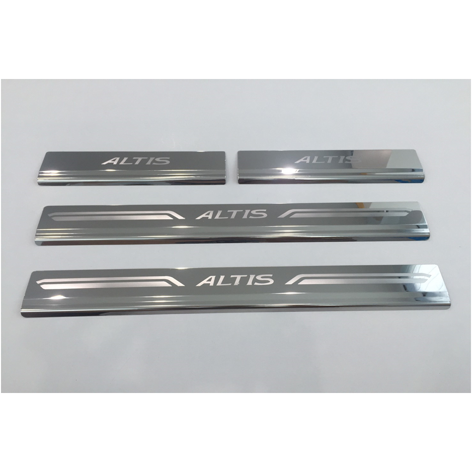 ชายบันไดสแตนเลส/สคัพเพลท โตโยต้า อัลติส Toyota Altis 2014-2018