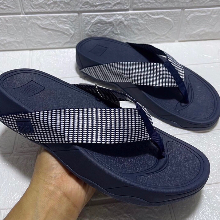 รองเท้าแตะ FitFlop เบานุ่มใส่สบายใส่ได้ทั้งหญิงทั้งชายสินค้ามีทุกไซต์36_45