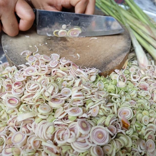 พริกลาบมะแขว่นพร้อมปรุง สูตรเมืองแพร่