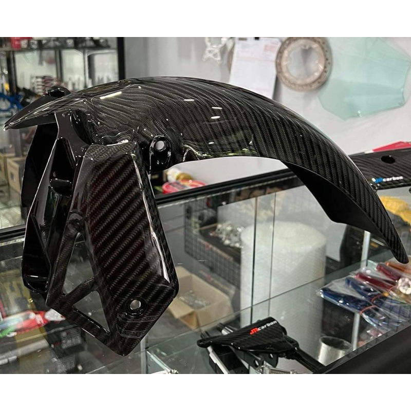 บังโคลนหน้าท่อนหลังForza350คาร์บอนแท้ JR Carbon (แบบเจาะ)