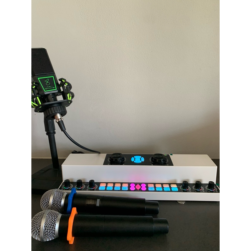 ซาวด์การ์ด all-in-one Sound card & speaker รุ่น Y6AI