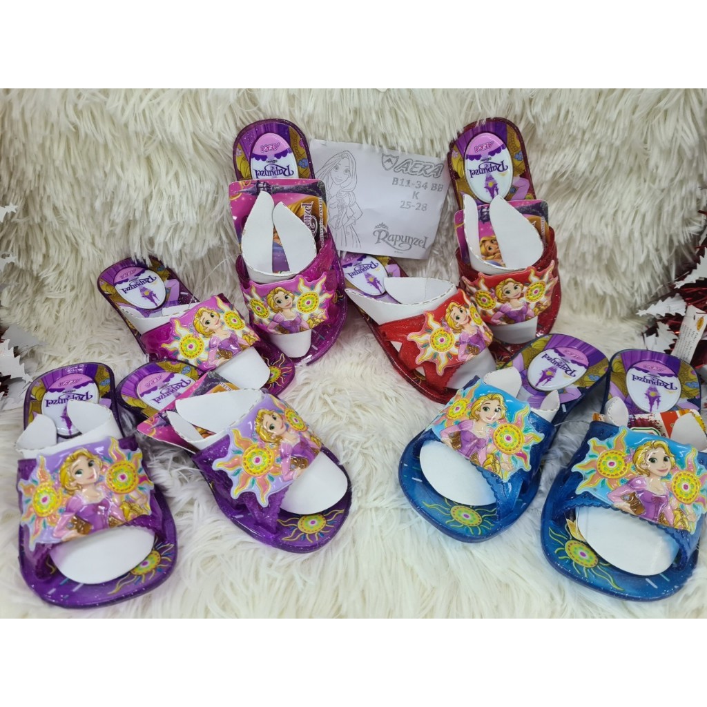 สินค้าพร้อมส่งรองเท้าแก้วเด็ก เจ้าหญิงลาพันเซล สีใส มีไฟกระพริบ รองเท้าแก้วกากเพชร (คละสี)