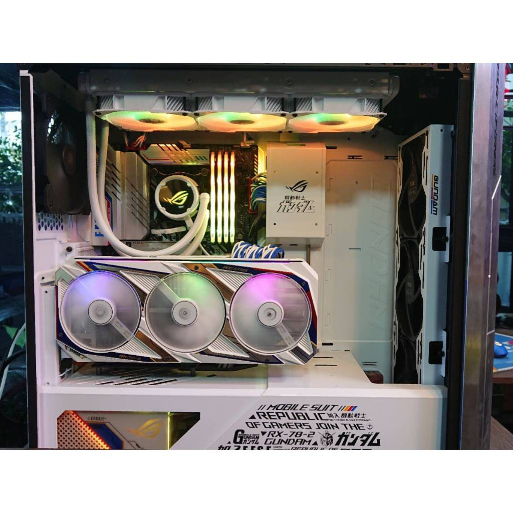 คอมพิวเตอร์ประกอบ ROG MOBILE SUIT GUNDAM SET