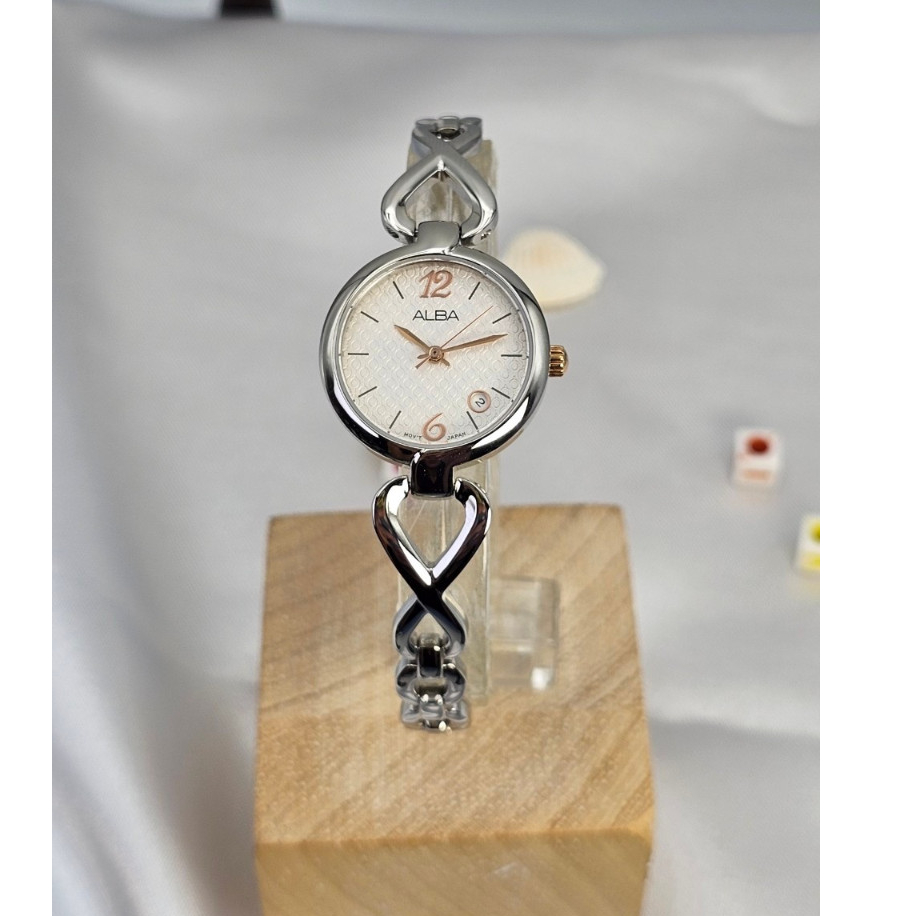 นาฬิกาข้อมือผู้หญิง Alba รุ่น AH7707X1 ระบบควอตซ์ สายลายน่ารัก กล่อง ใบประกัน