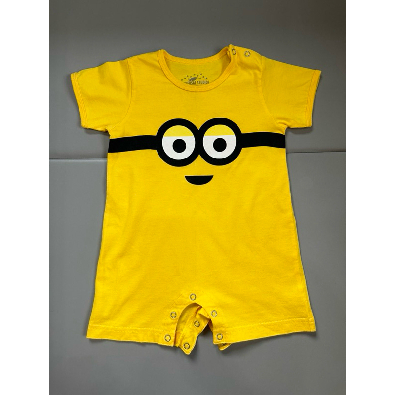เสื้อเด็ก Minion Universal Singapore size 6-12 months