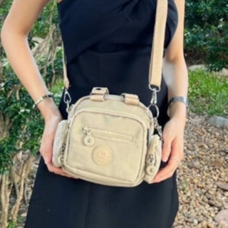 กระเป๋าสะพายข้างลิงกี้ ใบเล็กน่ารักมากๆ LK-007