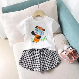 P06 ชุดเสื้อแขนสั้น ชุดเด็ก ลายผลไม้ และ กางเกงขาสั้นลายสก๊อต ผ้านิ่ม ใส่สบาย Set 2 ชิ้น