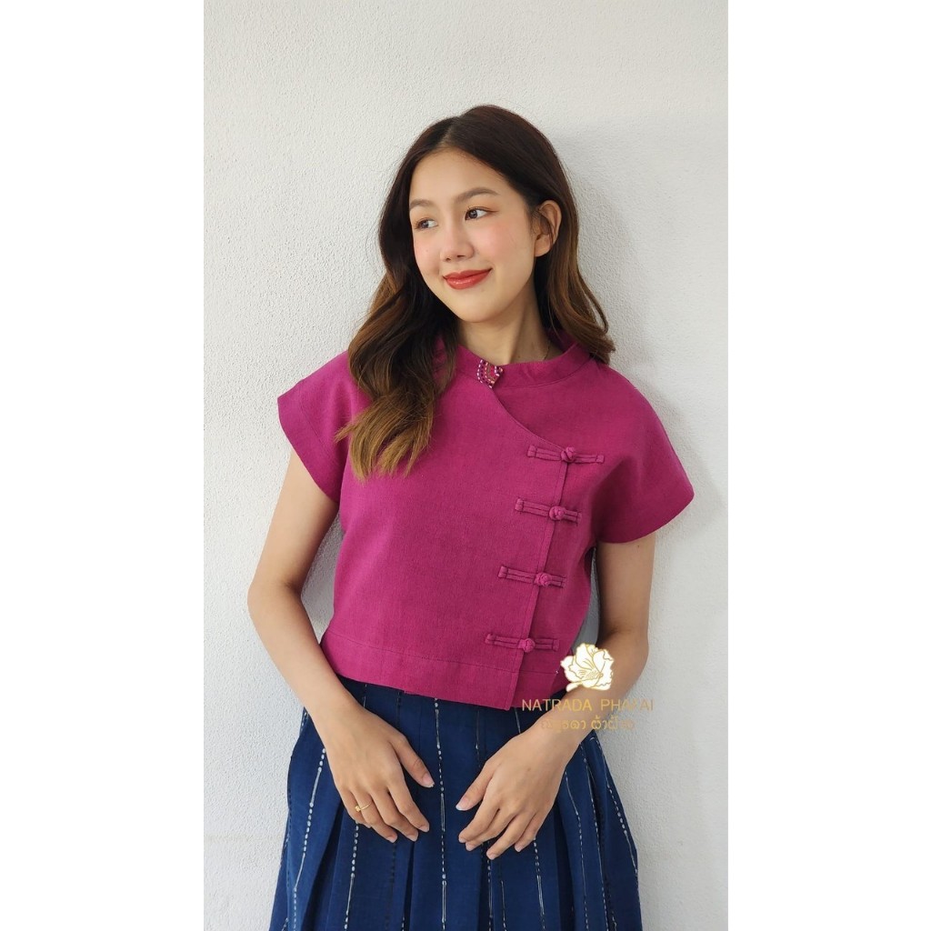 ณัฐรดาผ้าฝ้าย เสื้อคอจีนตั้ง ผ้าเยื่อไผ่ฟอกนิ่ม แขนเลย เสื้อพื้นเมืองผู้หญิง มาตรฐานOTOP