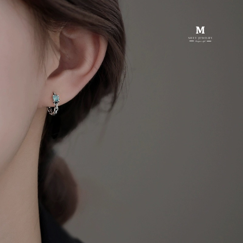 MEET💕ต่างหูพลอย Blue square ต่างหูเงิน ตุ้มหูสวยๆ ต่างหูแฟชั่น ตุ้มหูเงิน ดีไซน์เรียบหรู ตุ้มหูพลอย รูปที่ 6