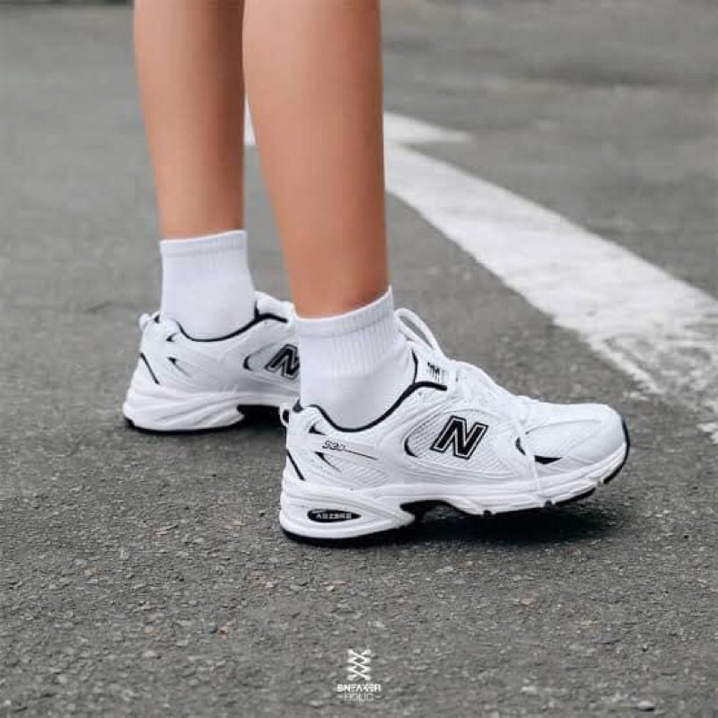 (พร้อมส่ง)New Balance MR530EWB สีดำ - ขาว เน้นขาว งานสวย มือ 1 ของแท้ รองเท้าวิ่ง นิ่ง ซัพพอร์ตเท้าด