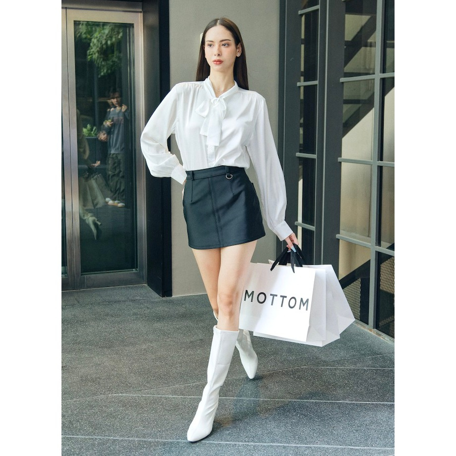 MOTTOM - GINNY SHORT SKIRT กระโปรงสั้นหนัง ทรงA ซิปหลัง