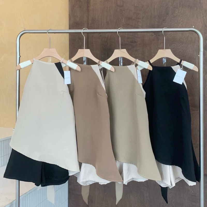 ชุดเซทKelly Set เสื้อผูกคอจับคู่กับขาสั้น สไตล์มินิมอล