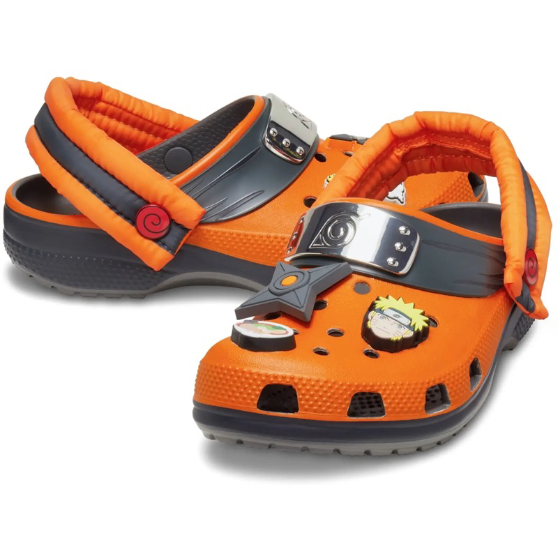 Crocs  kids [New✨] รองเท้ารำลองเด็ก Naruto Shippuden x Crocs Classic Clog Sasuke ของแท้ 100%