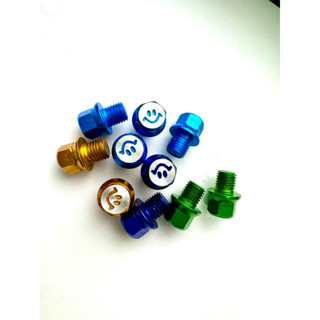 อุดกระจกฮอนด้า อมยิ้ม