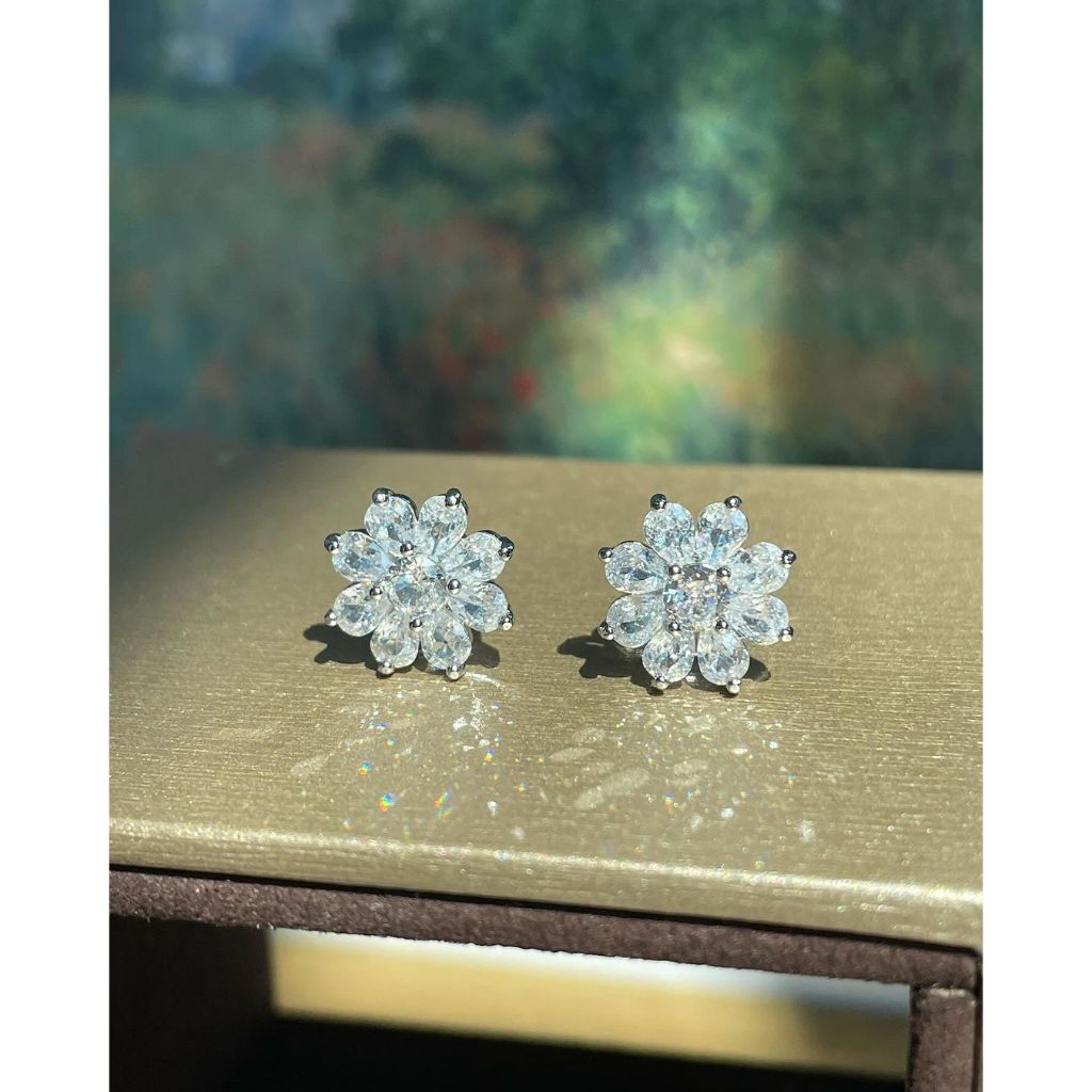 Kind Jewelry ต่างหูดอกไม้มงคล Sunflower earring