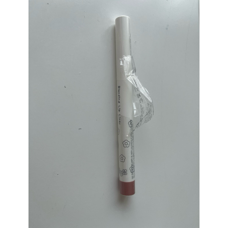 4U2 Blending Lip Liner 0.9g โฟร์ยูทู ลิปไลเนอร์. เบอ 5 ใช้ครั้งเดียว 99% ขายขาดทุน ใหม่ล่าสุด โละๆ