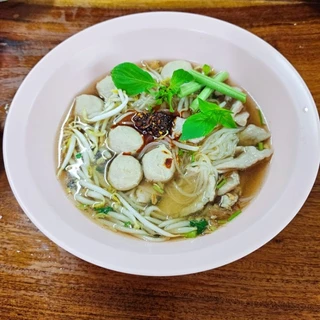 ราชาก๋วยเตี๋ยว​เรือ​10แถม2 เส้นเล็ก 110 กรัม