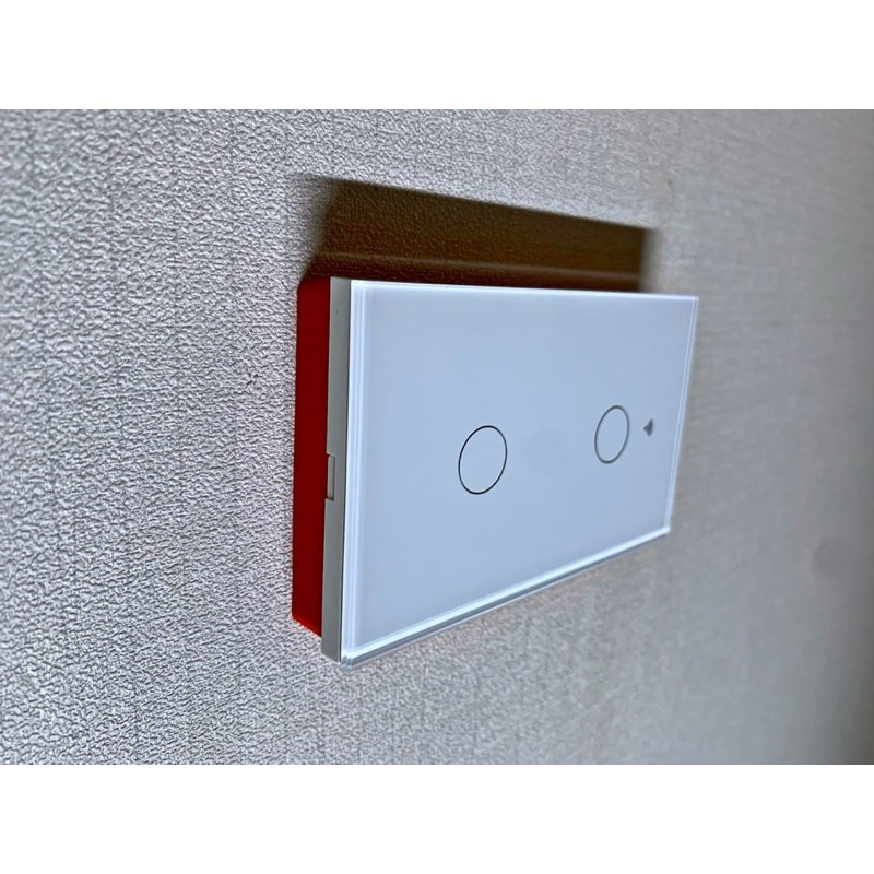 Smart switch outlet spacer อุปกรณ์เสริมลดช่องว่างระหว่างตัวสวิตช์ไฟ