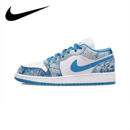 Jordan Air Jordan 1 low Washed denim 【ของแท้ 100%】 รองเท้าผู้ชาย รองเท้าผู้หญิง