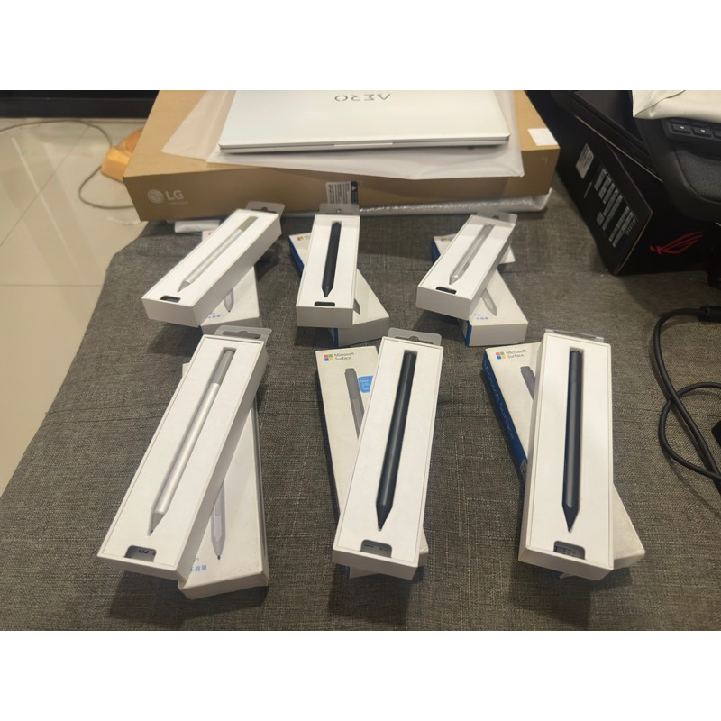Surface Pen M1776 สภาพดี หัวไม่ยุบ มีแบตเตอรี่ในตัว ราคาถูก