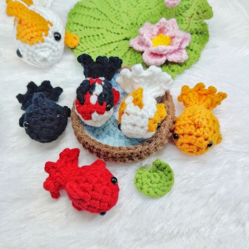Goldfish Keychain 🐟 พวงกุญแจปลาทอง  ไหมพรมถัก