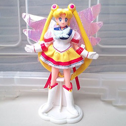 Bandai : Eternal Sailor Moon - Sailor Moon Cosmos - Sailor Moon Dress Up Doll - Soft Vinyl Figure