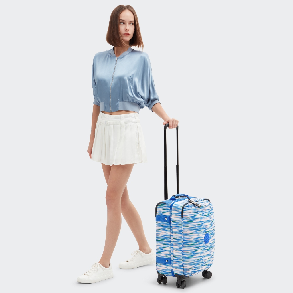 กระเป๋าเดินทาง Kipling รุ่น SPONTANEOUS S สี DILUTED BLUE กระเป๋าเดินทาง Size S