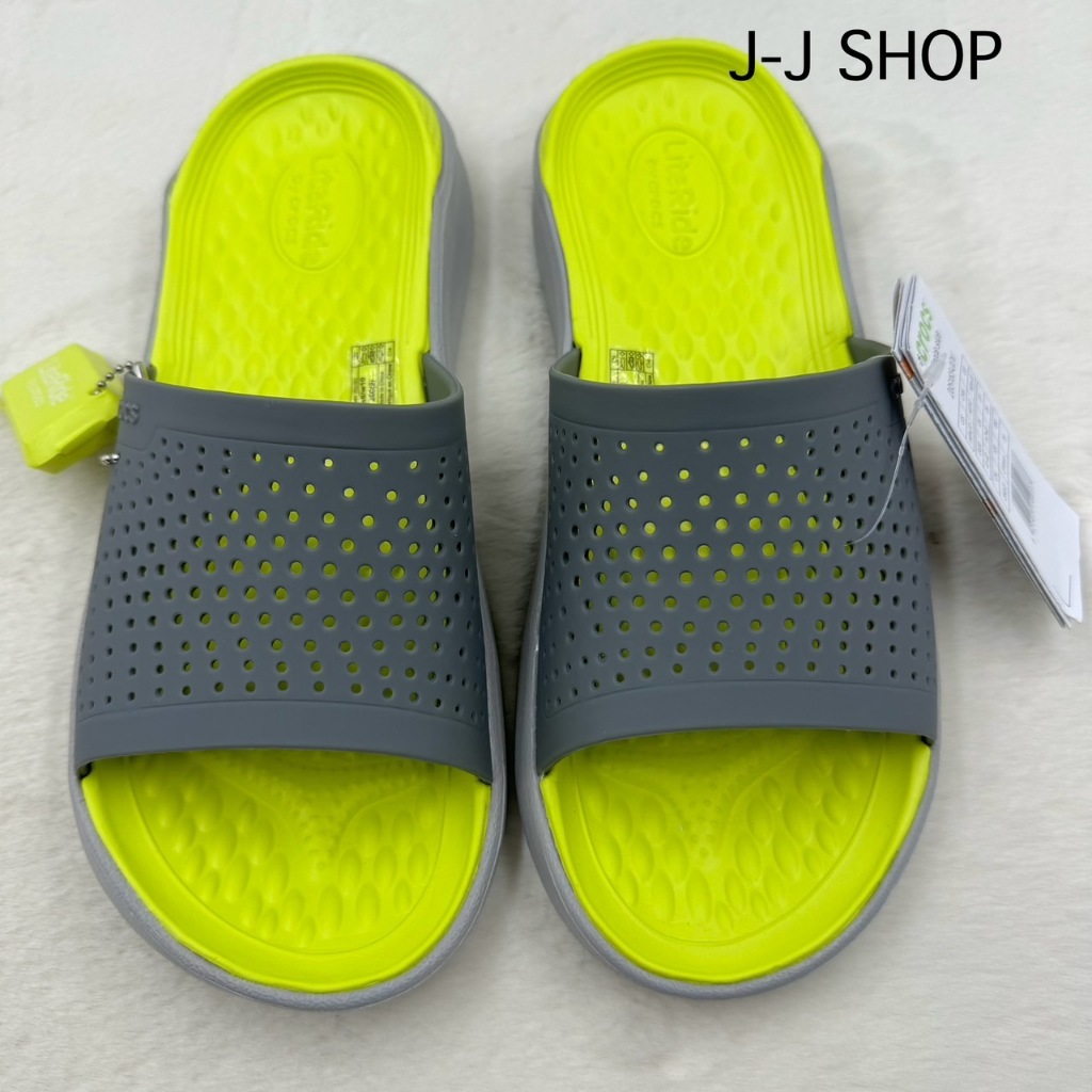 รองเท้าแตะ Crocs รองเท้าแบบสวมสำหรับผู้หญิงและผู้ชาย ผลิตจากวัสดุคุณภาพดี น้ำหนักเบานิ่มใส่สบายเท้า นิ่มไม่เจ็บเท้า