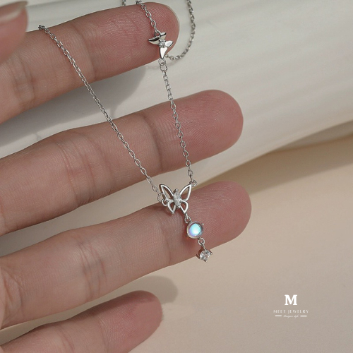 MEET พร้อมส่ง แฟชั่นสุดชิค สร้อยคอเงินแท้ Moonstone สร้อยเงิน สร้อยเงินแท้925 สร้อยคอเพชร สร้อยแฟชั่น สร้อยคอผู้หญิง