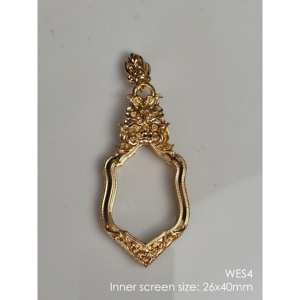 WES4GP Golden Plated Wessuwan amulet casing 26x40mm กรอบพระทรงเสมา เวสสุวรรณ ทองเหลืองชุบทอง