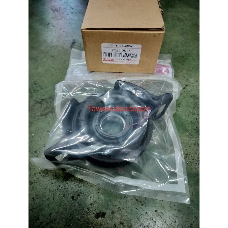 ยางหิ้วเพลากลาง VIGO 4WD VIGO PRERUNER 37230-0K011 FORTUNER