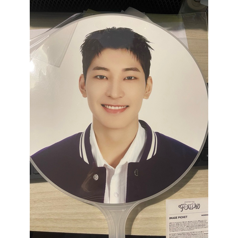 พร้อมส่ง พัด follow วอนอู ✅